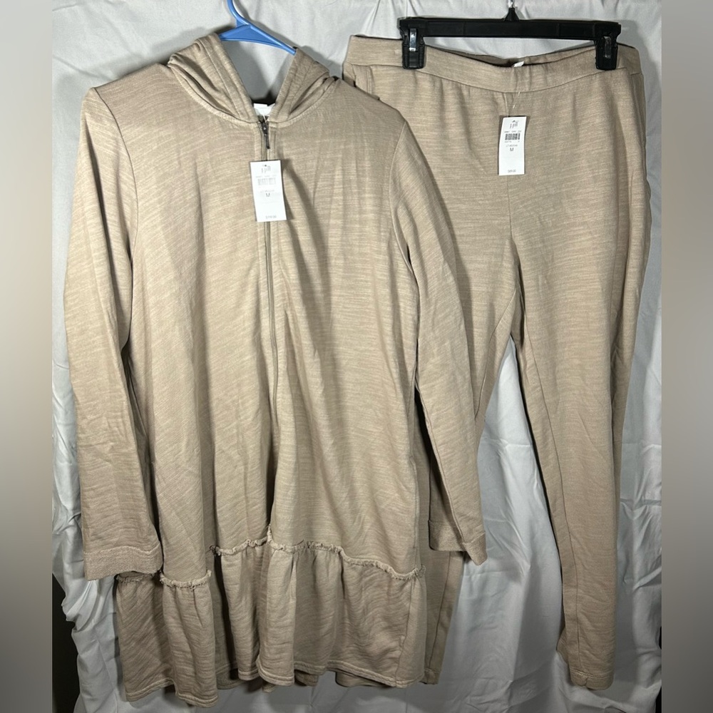 NWT! J. Jill  Zip Up Jacket and Pants Set in Lt. Mocha- size Medium 100% Cotton